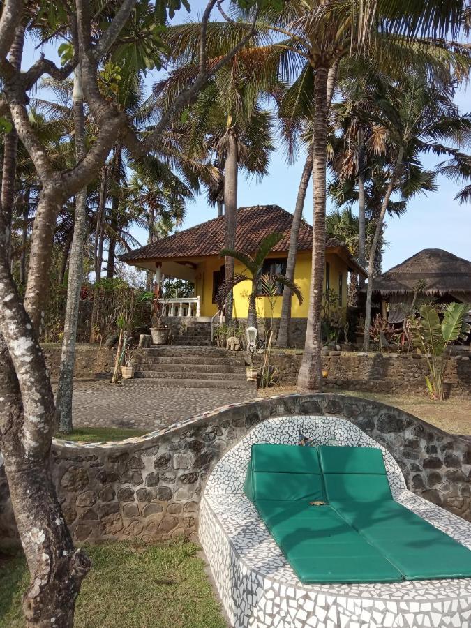 Villa Arjuna Seraya Exterior photo
